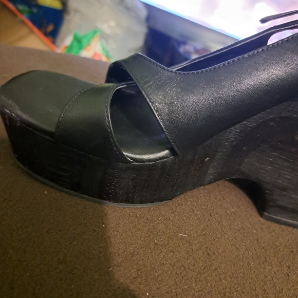 Steve Madden Women's Platform Shoes - Picture 6 of 15